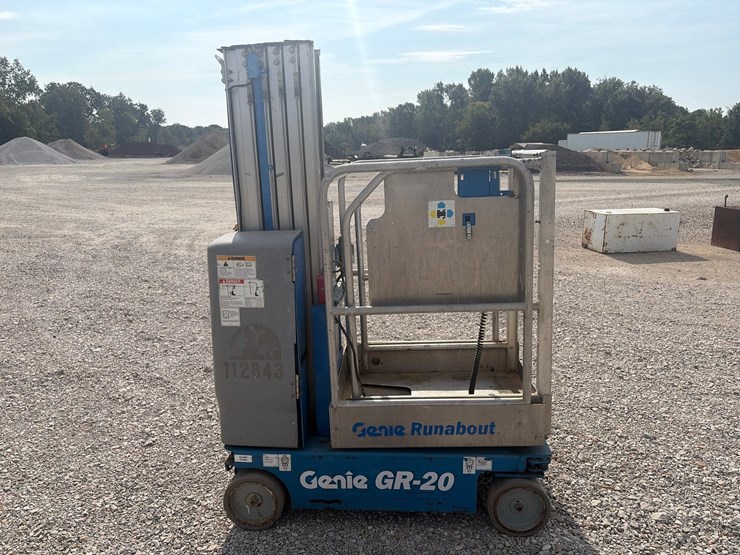 2013-genie-gr20-image-3
