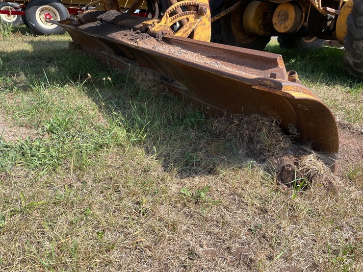 1964-caterpillar-12e-image-16