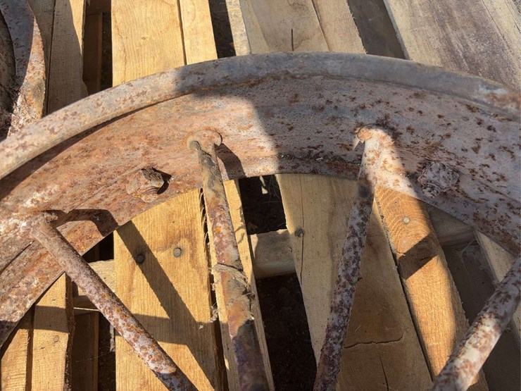 john-deere-24-image-10