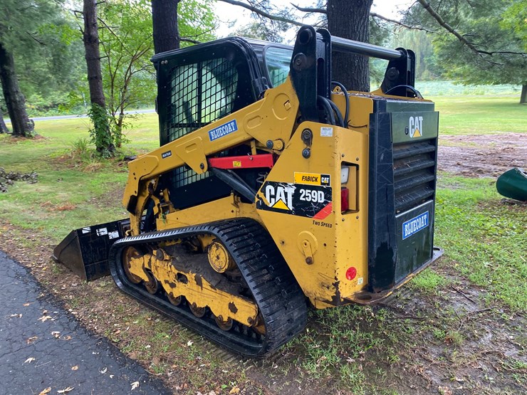 2019-caterpillar-259d-image-9