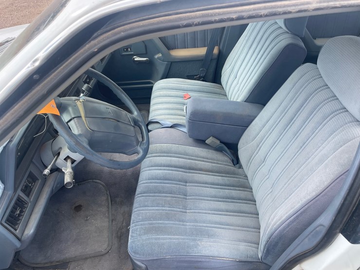 #1884-•-1994-pontiac-ciera,4-door-sedan-(has-nm-title)-(offsite-at-nmsu)-image-19