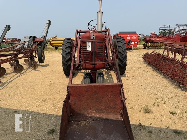 1955-farmall-200-image-7