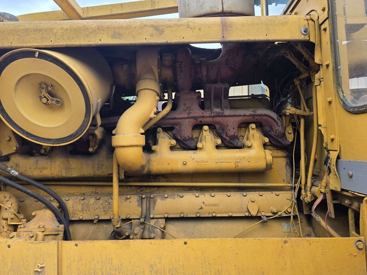 caterpillar-d8h-image-39