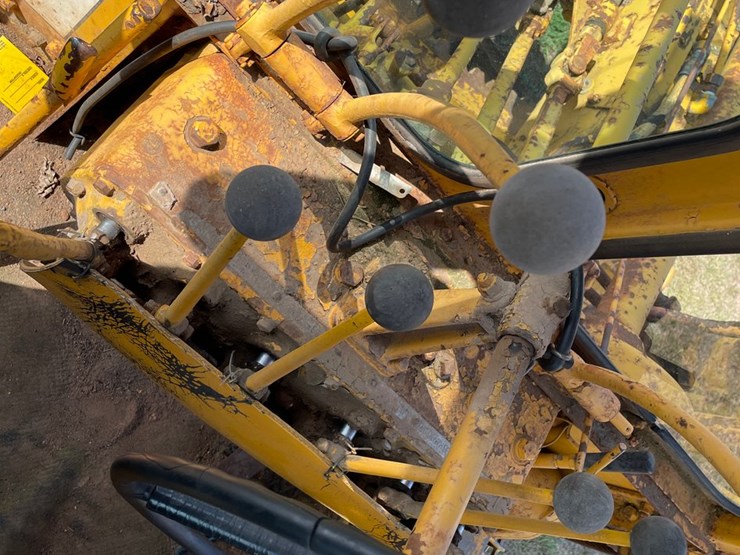 1964-caterpillar-12e-image-66