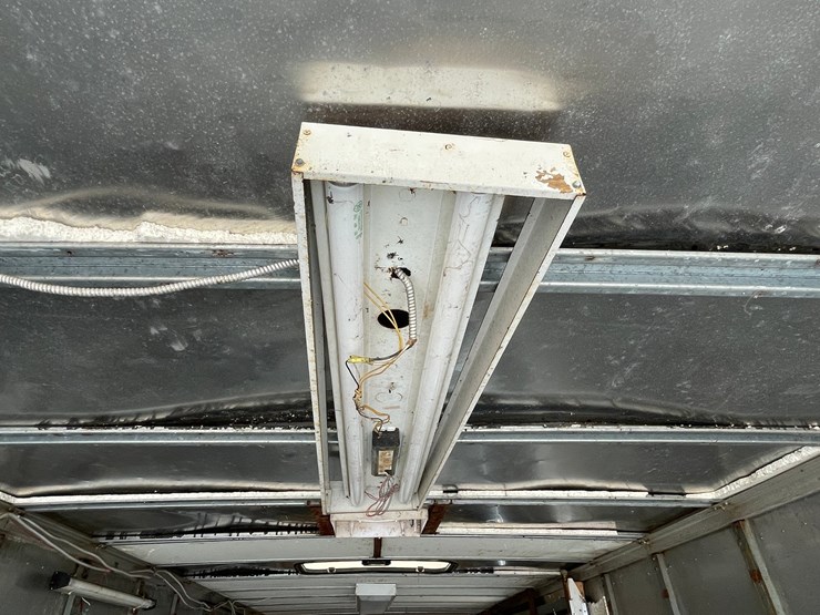 #2840-•-1987-roadmaster-5th-wheel-enclosed-trailer-(has-wi-title)-image-90