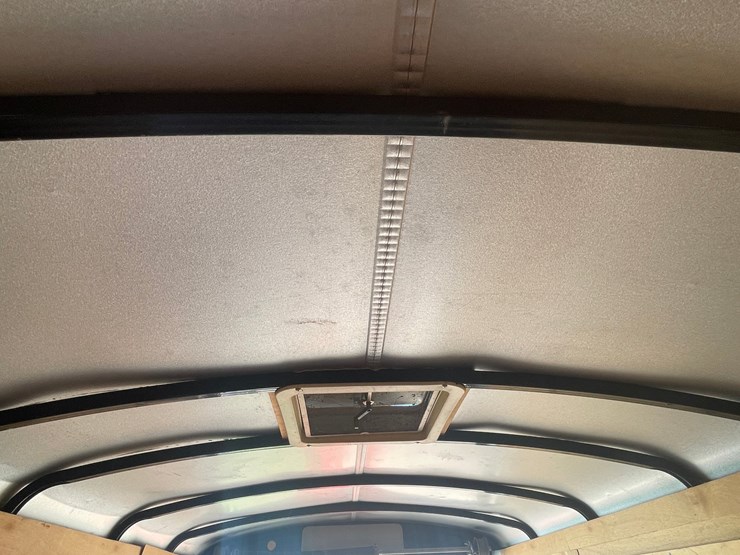 #2413-•-12'-single-axle-enclosed-trailer-(no-title)-image-35