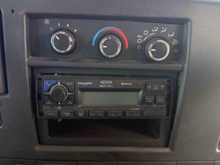 2009-chevrolet-20-passenger-school-bus-image-25