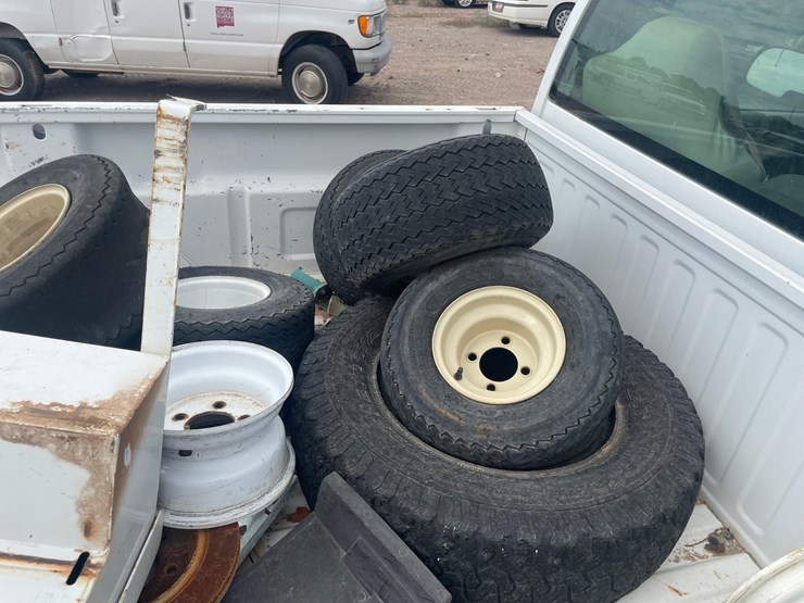 #1877-•-2003-chevy-silverado-pick-up-truck-(has-nm-title)-(offsite-at-nmsu)-image-20