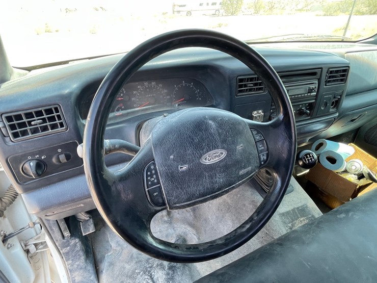 2001-ford-f350-image-54