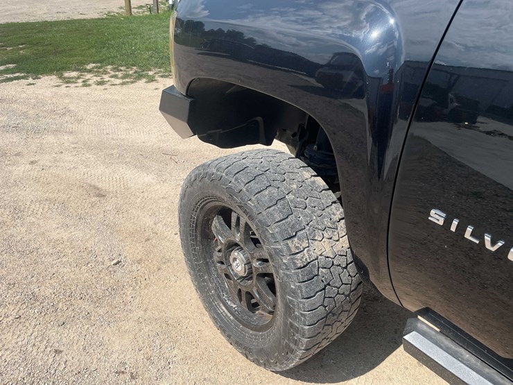 #301-•-2012-chevy-silverado-lt-pickup-truck-(has-wi-title)-(chilton,-wi)-image-9