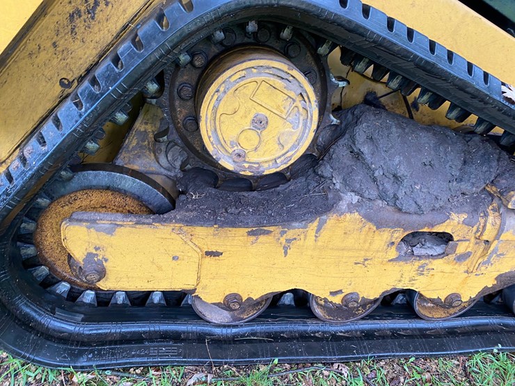 2019-caterpillar-259d-image-30