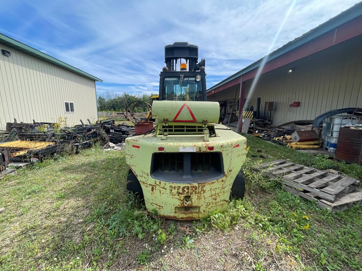 #135-•-clark-forklift-(shawano,-wi)-image-4