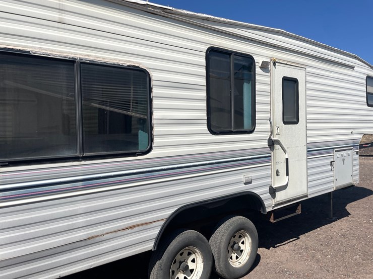 #1858-•-1994-fleetwood-travel-trailer-(has-nm-title)-image-16