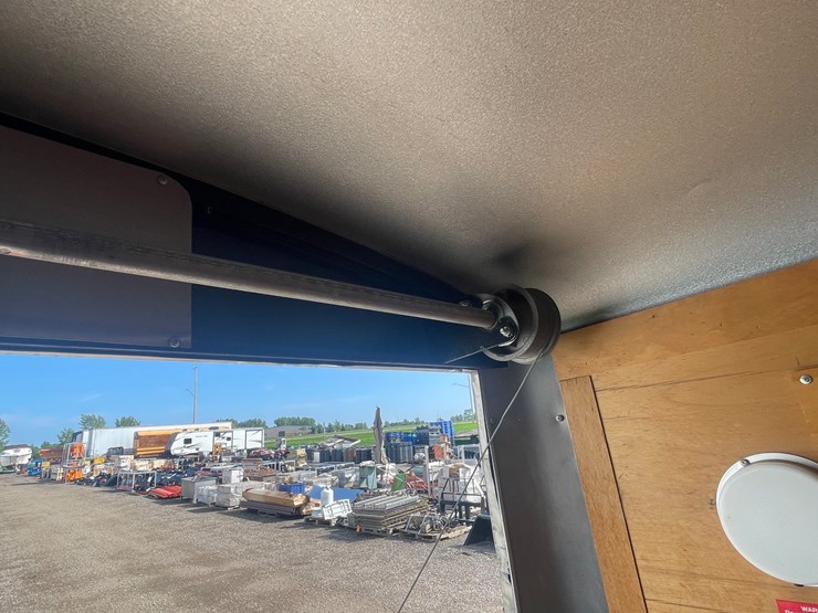 #2413-•-12'-single-axle-enclosed-trailer-(no-title)-image-38