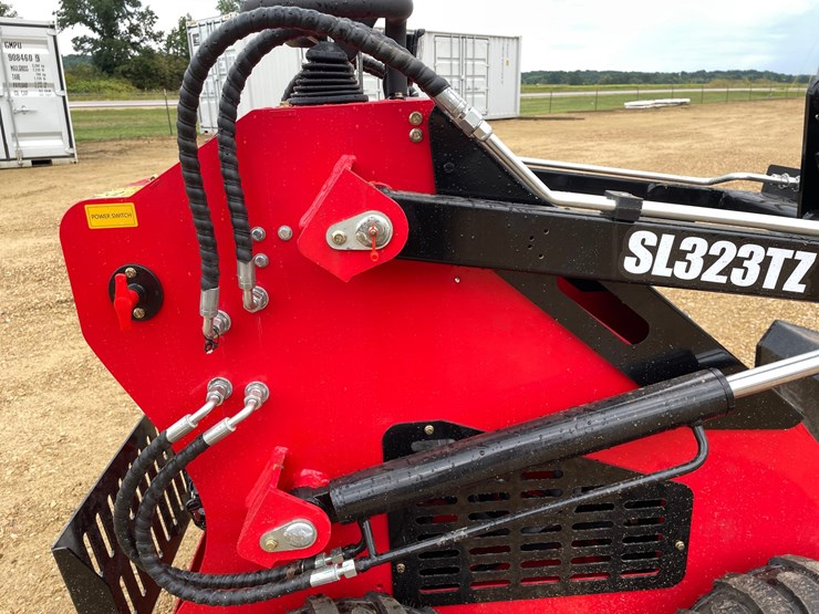 #1264-•-sdlool-skid-steer-loader-image-18
