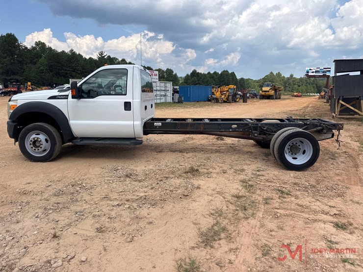 2016-ford-f550-xl-image-5