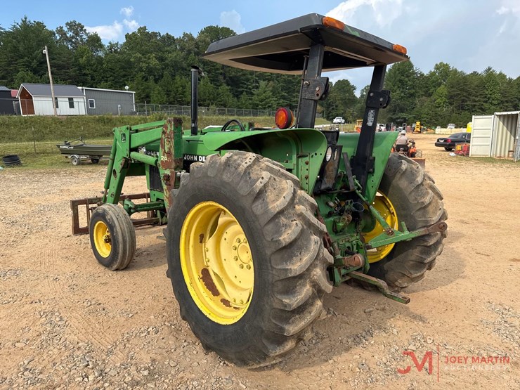 john-deere-2355-image-3