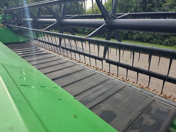 2011-john-deere-640fd-image-33