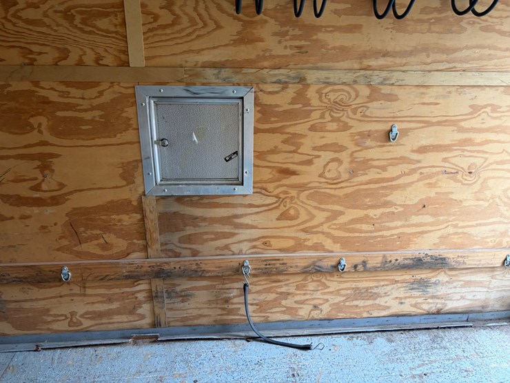 #712-•-2006-atlas-combo-tandem-axle-enclosed-trailer-(has-wi-title)(helenville,-wi)-image-16