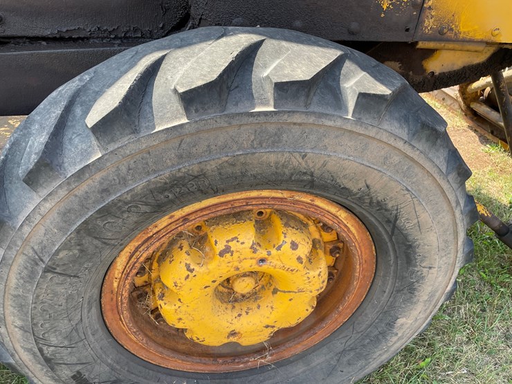 1964-caterpillar-12e-image-39