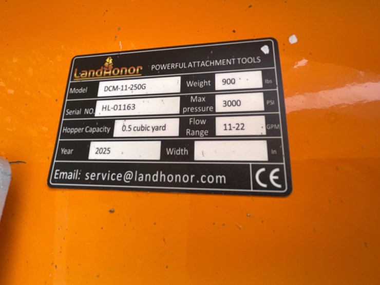 #5132-•-landhonor-double-discharge-concrete-mixer-image-4