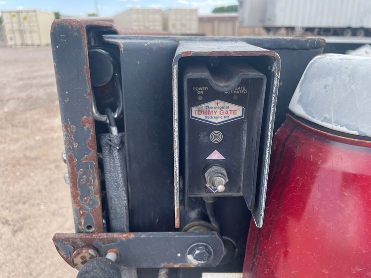 #1875-•-1992-chevy-1/2-ton-pickup-truck-(has-nm-title)-(offsite-at-nmsu)-image-29