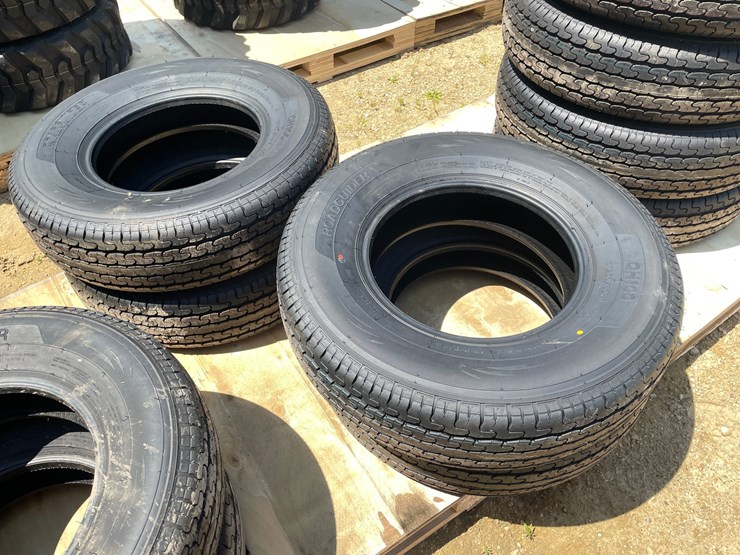 #2207-•-(4)-road-guider-qh100-st235/80r16-radial-trailer-tires-image-1