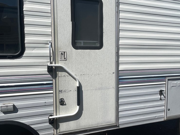 #1858-•-1994-fleetwood-travel-trailer-(has-nm-title)-image-104