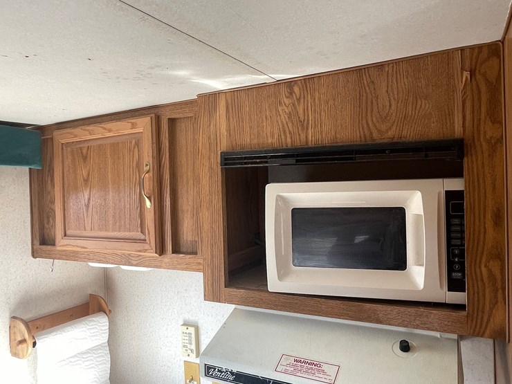 #1858-•-1994-fleetwood-travel-trailer-(has-nm-title)-image-138