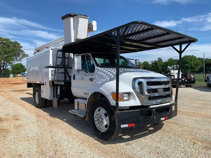 2006-ford-f750-image-2