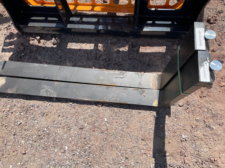 #2421-•-unused-2026-landhonor-pallet-fork-attachment-image-6