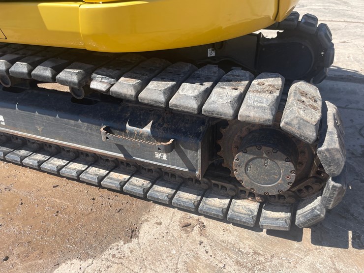 2019-komatsu-pc138us-image-3