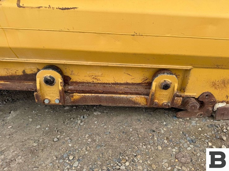 caterpillar-613b-image-35