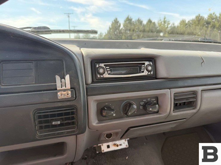 1997-ford-f250-image-32
