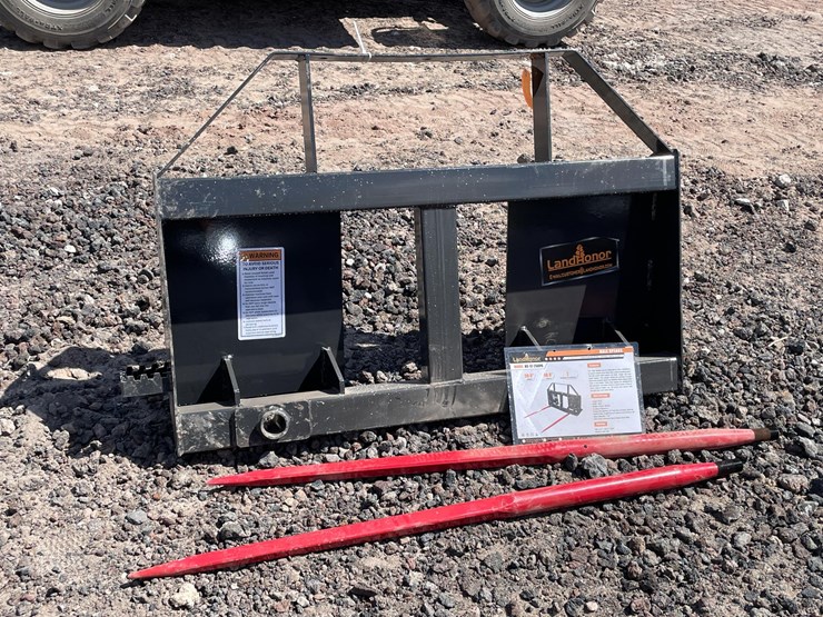 #2428-•-unused-2026-landhonor-skid-steer-bale-spear-image-1