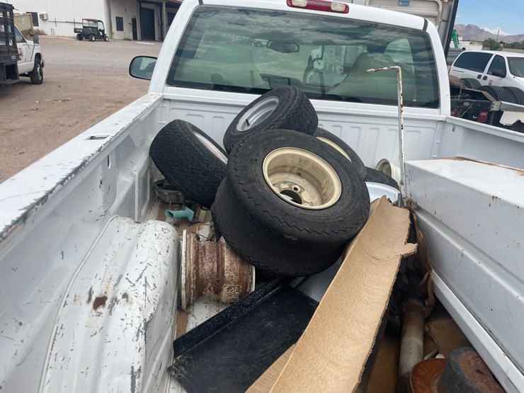 #1877-•-2003-chevy-silverado-pick-up-truck-(has-nm-title)-(offsite-at-nmsu)-image-26