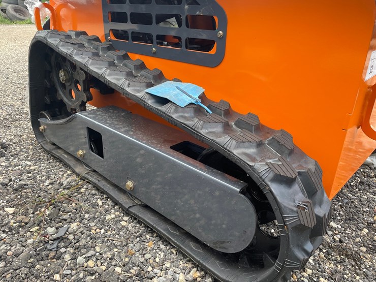 #2968-•-landhonor-mini-skid-steer-loader-image-5