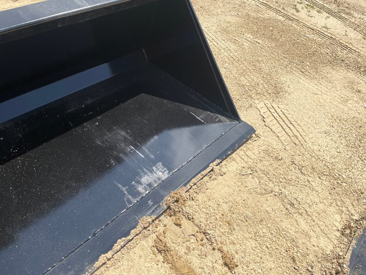 #2249-•-new-swict-84"-skid-steer-bucket-image-9