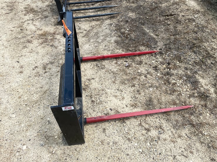 #2229-•-new-kivel-dual-prong-skid-steer-bale-spear-attachment-image-4