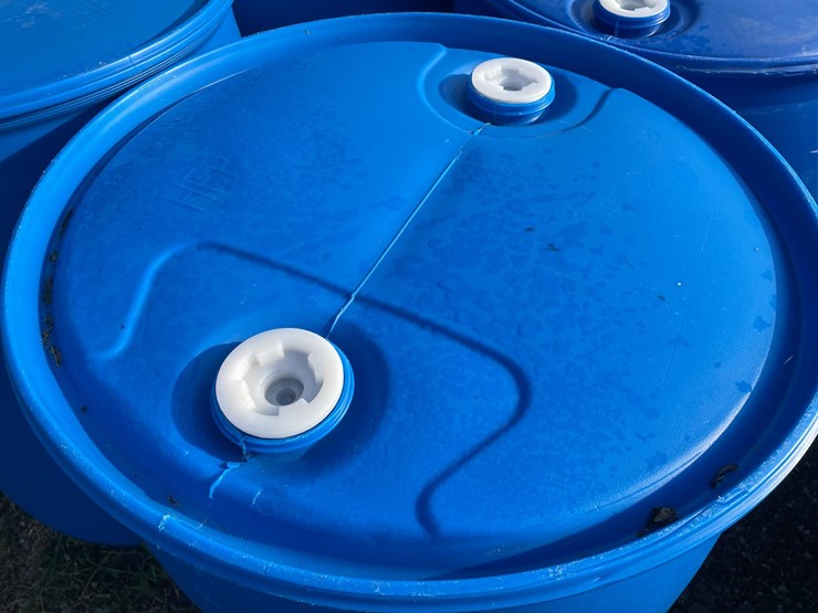 #5123-•-(4)-55-gallon-plastic-drums-image-2