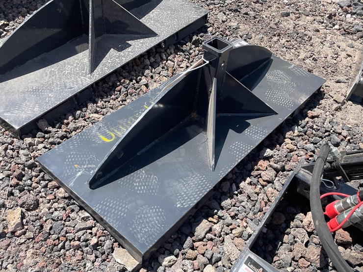 #2434-•-unused-2026-landhonor-skid-steer-utility-hitch-adapter-attachment-image-5