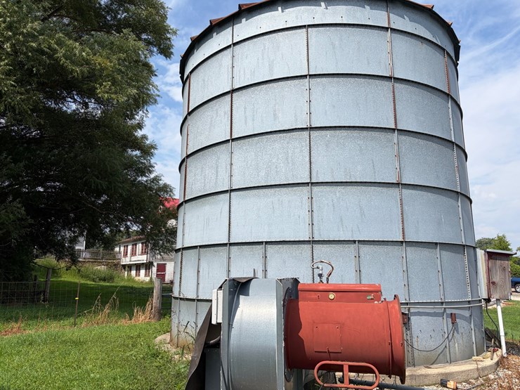 #604-•-21’-super-steel-grain-drying-bin-(oak-creek,-wi)-image-4