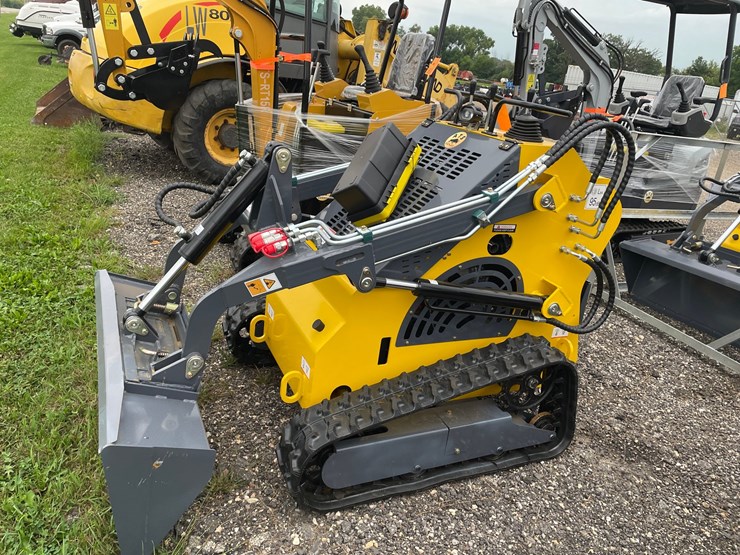 #2967-•-2026-ats-power-t460-mini-skid-steer-loader-image-7