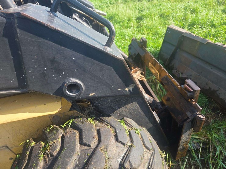 new-holland-lx665-turbo-image-30