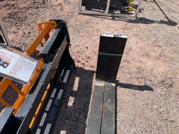#2423-•-unused-2026-landhonor-pallet-fork-attachment-image-11