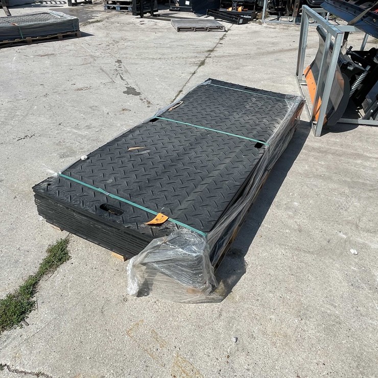 #6303 • (15) Ground Protection Mats (Chilton, WI)