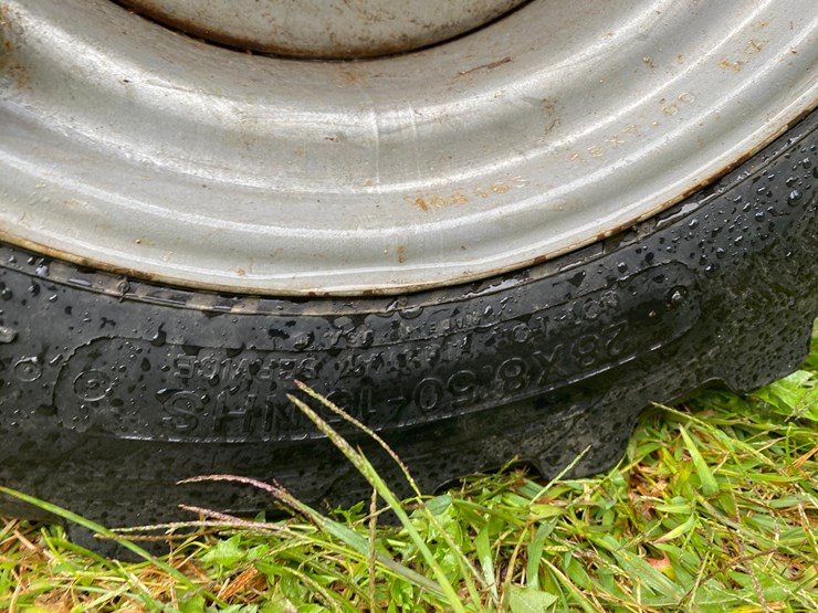 mahindra-1538-hst-image-14