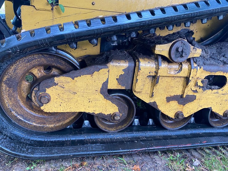 2019-caterpillar-259d-image-18