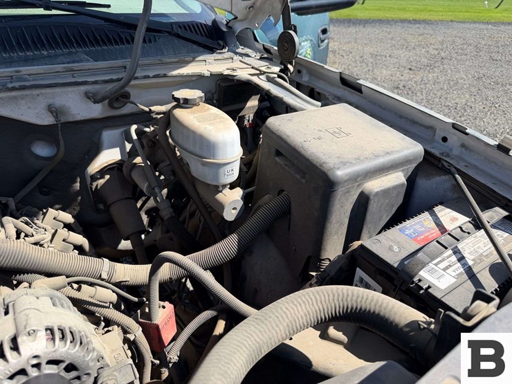 2005-chevrolet-silverado-2500-image-40