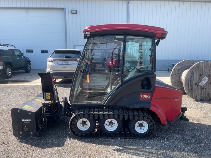 2008-toro-groundsmaster-7210-image-8